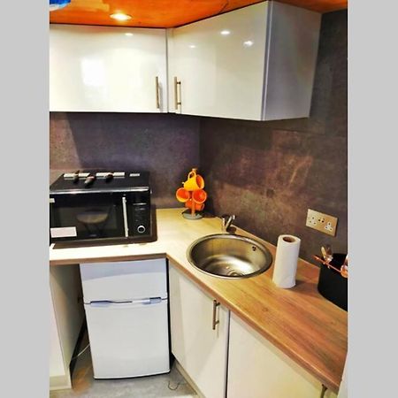 본머스 Cute & Cosy Loft-Style Studio Close To Beach 아파트 외부 사진